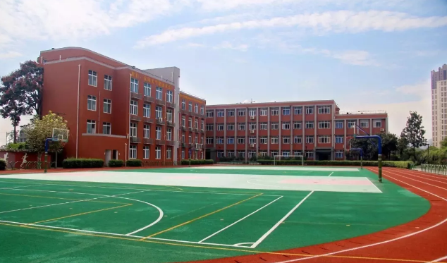 四川師范大學(xué)附屬中學(xué)外國(guó)語(yǔ)學(xué)校2019年直升計(jì)劃


