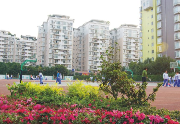 成都市棕北中學2018年班級設(shè)置