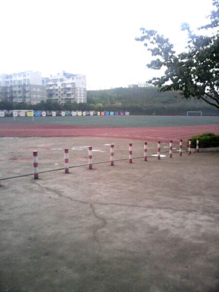 資中二中、水南實(shí)驗(yàn)小學(xué)校園路段通車了