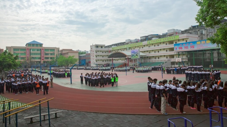 升庵中學(xué)校園環(huán)境怎么樣？