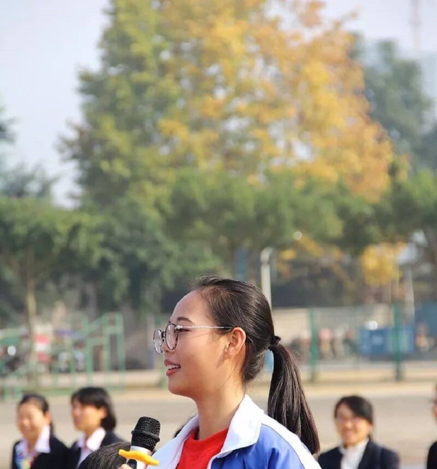 資陽(yáng)外國(guó)語(yǔ)學(xué)校怎么樣、好不好？