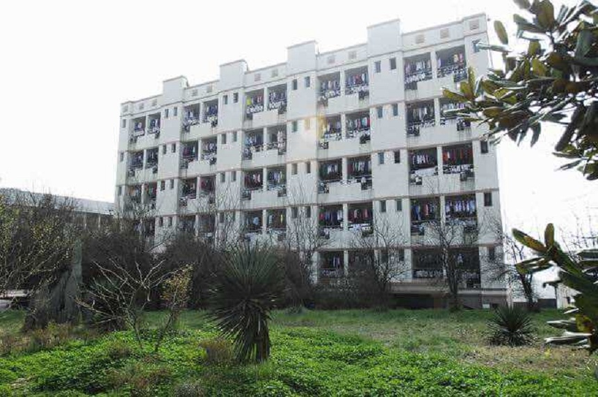伍隍中學校園環(huán)境好嗎？