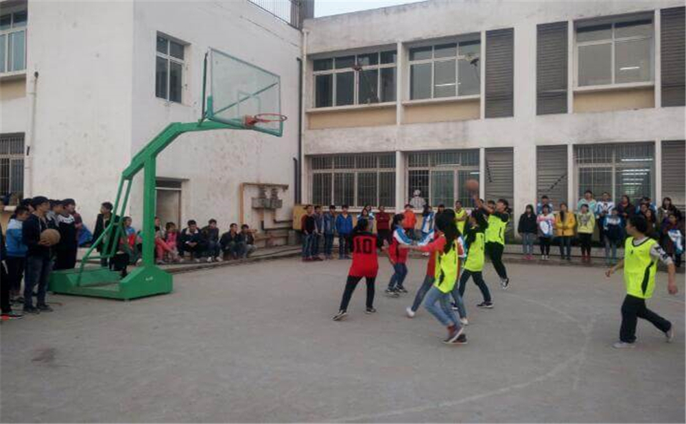 巴中市第五中學(xué)詳細(xì)地址在什么地方？