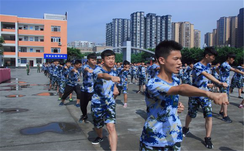 內(nèi)江十中2020年中考錄取分數(shù)線多少分？