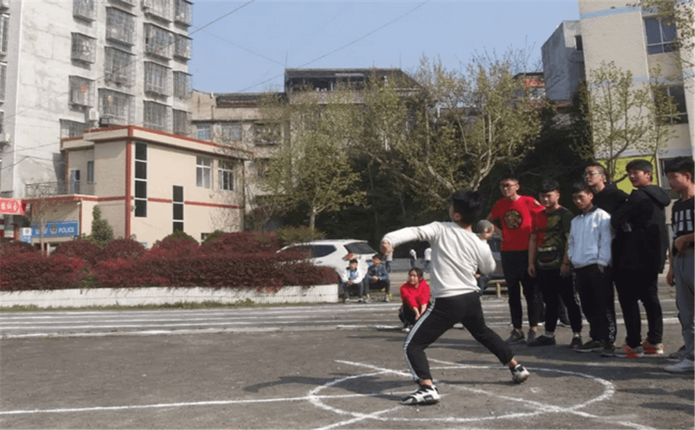 定水中學(xué)學(xué)校招辦電話是多少？