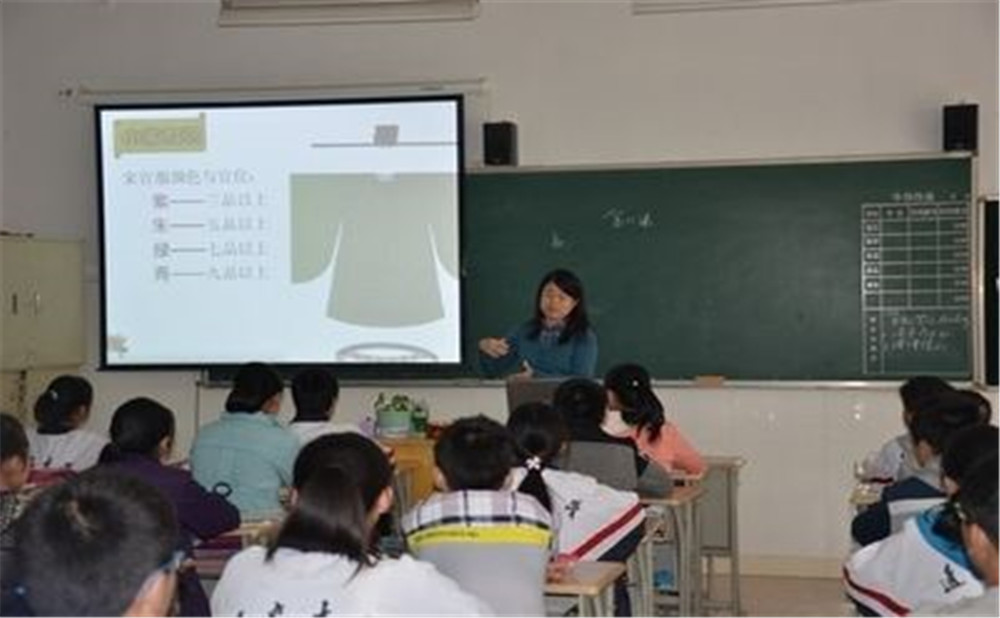 會理縣第二中學(xué)的招辦電話是多少？