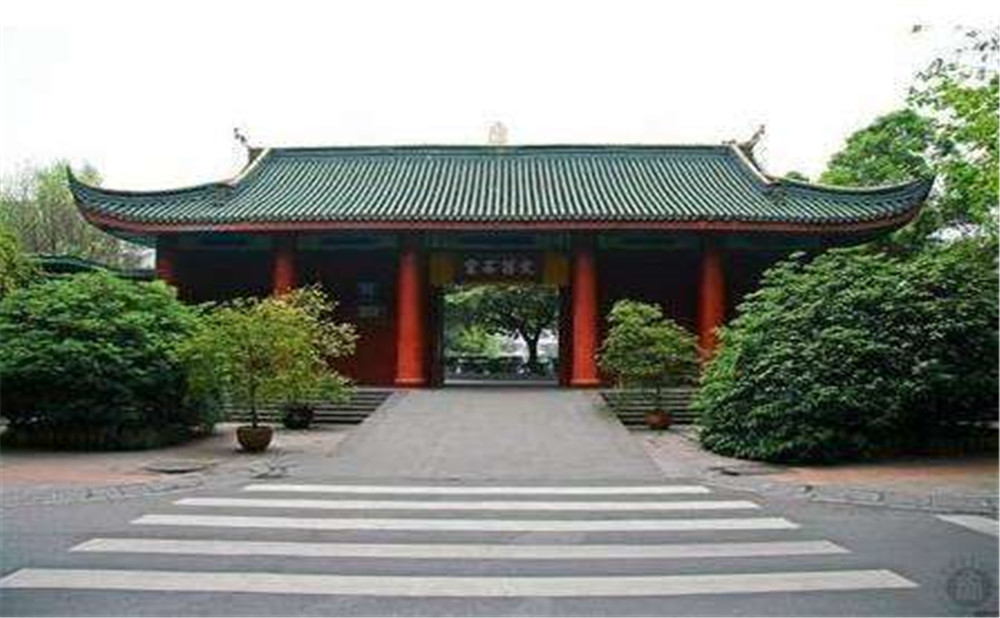 成都石室中學(xué)2020年招生標(biāo)準(zhǔn)是什么？