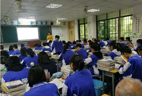仁壽華達(dá)高中的住宿環(huán)境怎么樣？