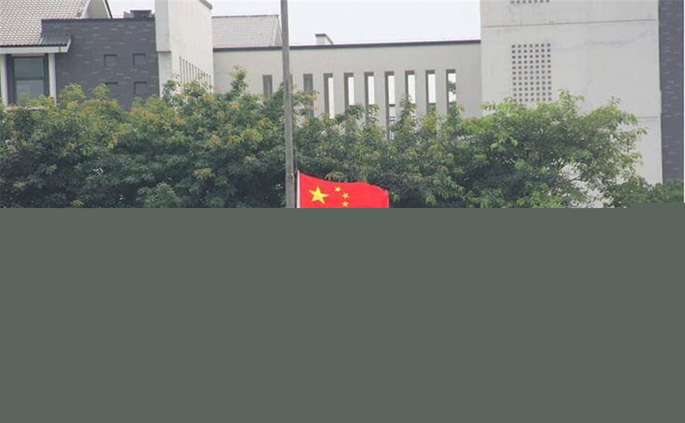 石室白馬中學(xué)近三年的錄取分?jǐn)?shù)是多少分？