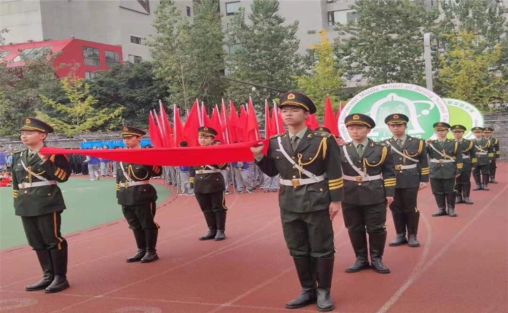 北師大成都實(shí)驗(yàn)中學(xué)錄取分?jǐn)?shù)線是多少？