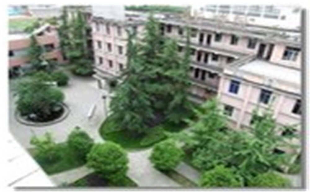 邛崍二中的高中住宿怎么樣？