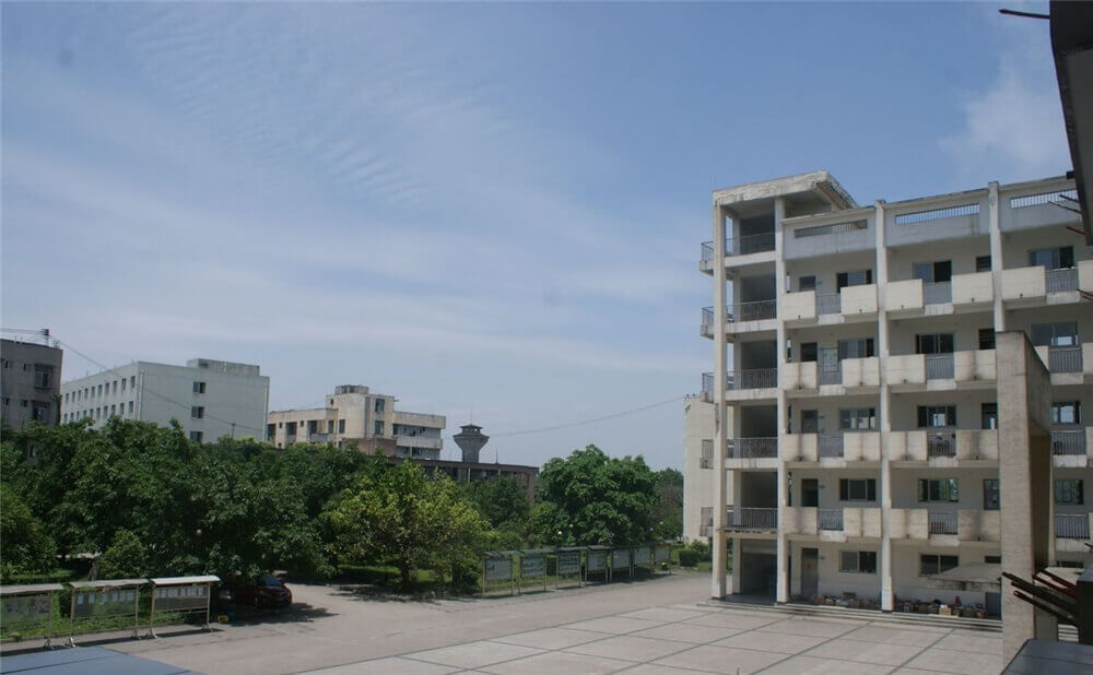 高埂中學(xué)2020年招生標(biāo)準(zhǔn)在哪兒看？