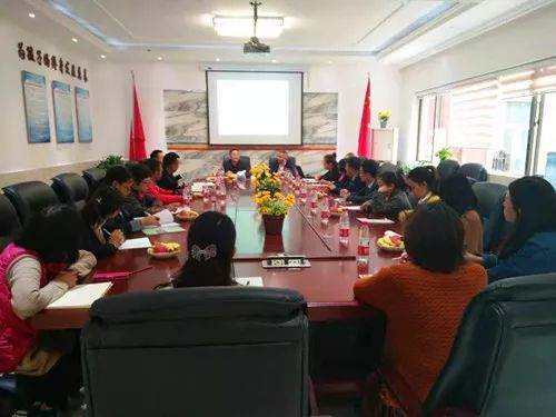 成都鐵路中學(xué)的錄取分?jǐn)?shù)線是多少？