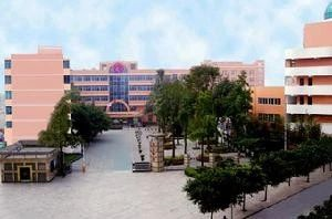 溫江中學(xué)的本科升學(xué)率是多少？