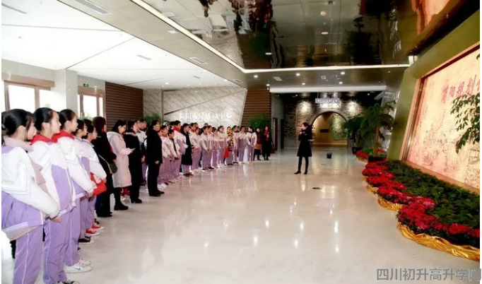 簡陽中學的錄取分數(shù)線是多少？