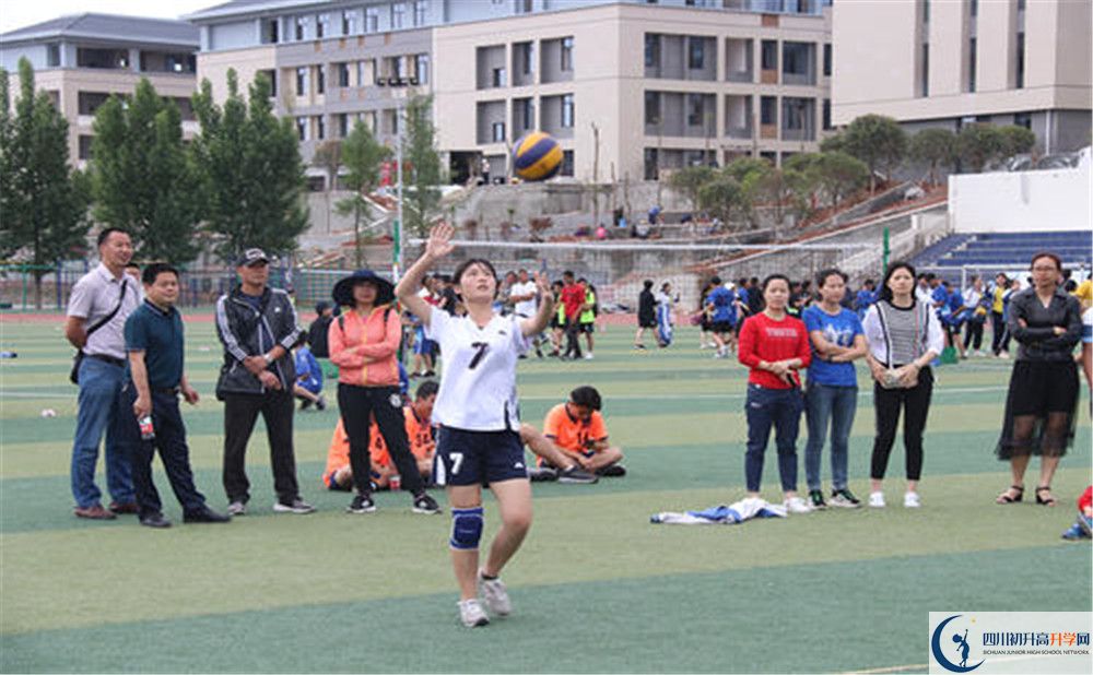 淮口中學是怎么樣的學校？