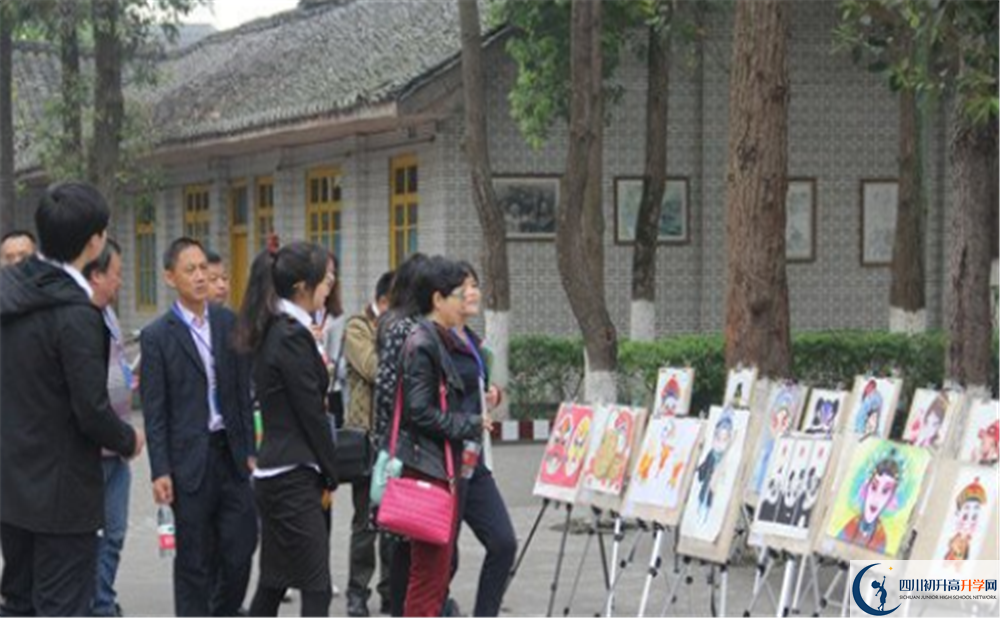 強(qiáng)項(xiàng)實(shí)驗(yàn)中學(xué)的高中住宿好不好？