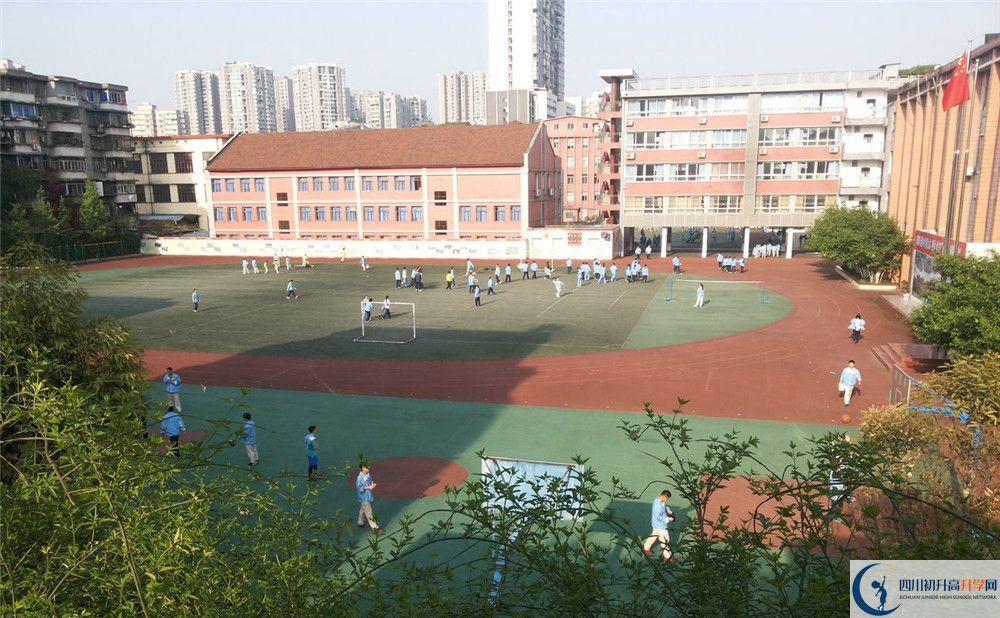 通錦中學的地址怎么走？