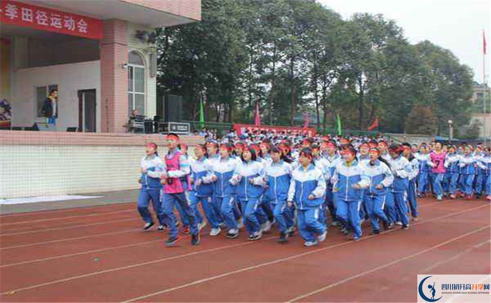 大邑縣實(shí)驗(yàn)中學(xué)初升高向外地招生嗎？