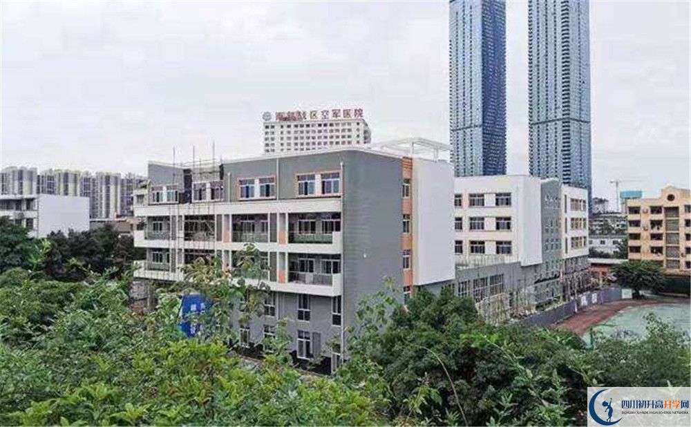 成都二十中高中部地址在哪里看？