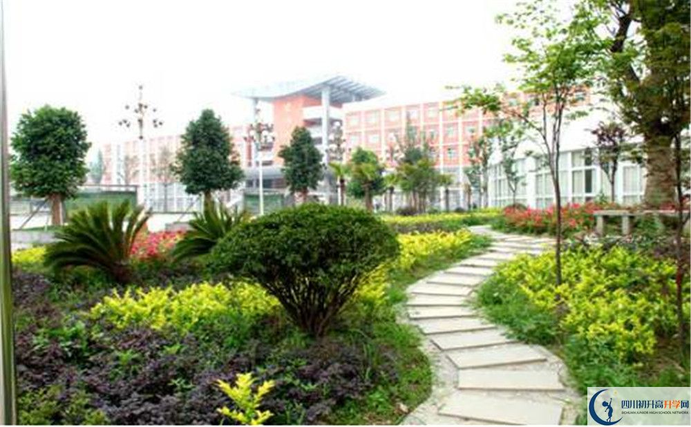 濛陽中學(xué)的高中住宿怎么樣？