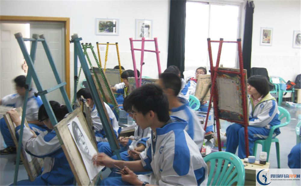 成都十一中實(shí)驗(yàn)班學(xué)費(fèi)貴嗎？