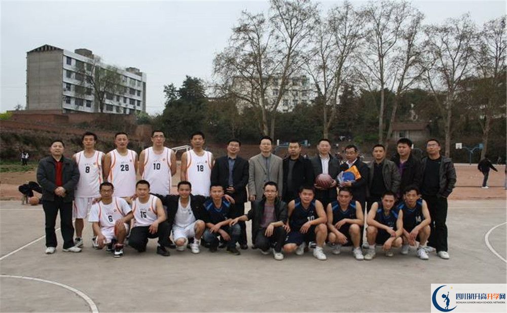 賈家中學中學平行班中考重點率高嗎？