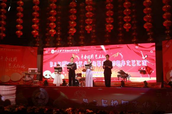 新津中學(xué)今年的錄取條件是否有變化？
