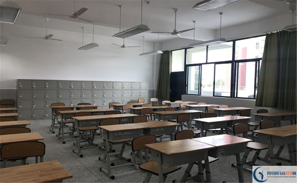 成都西川中學?高三診斷考試時間怎么安排的？