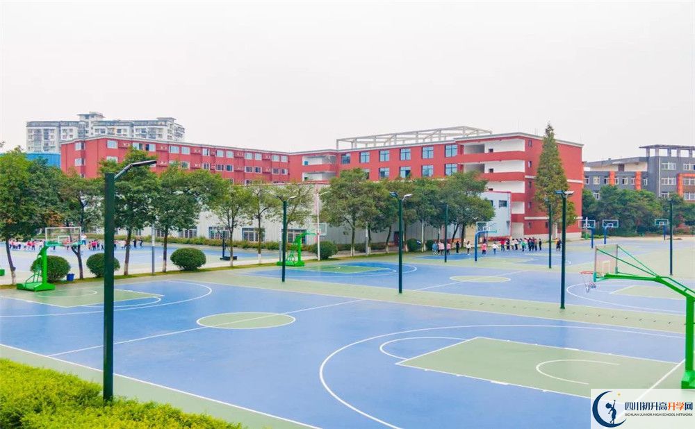 四川省合江縣中學(xué)校高三診斷考試時間怎么安排？