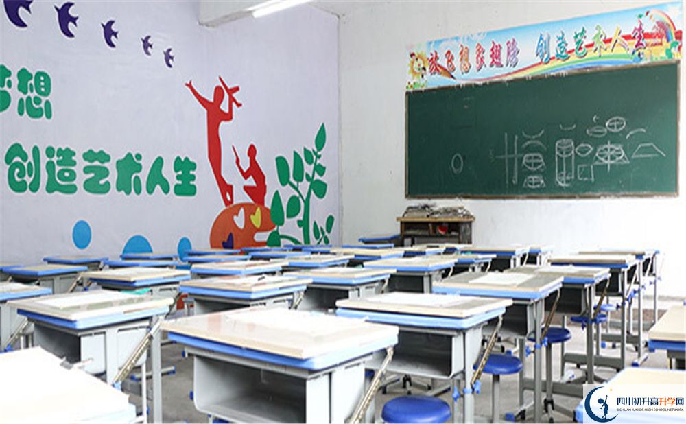 2020年長寧縣培風(fēng)中學(xué)初升高考試時間是否有調(diào)整？