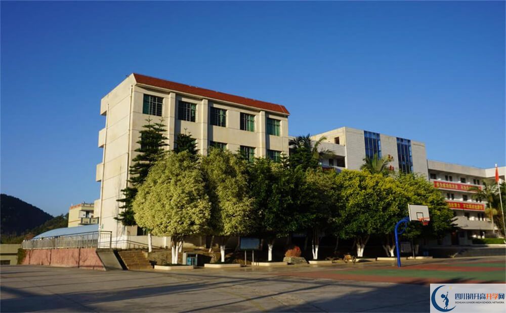 2020四川省鹽邊縣漁門中學(xué)初升高錄取線是否有調(diào)整？