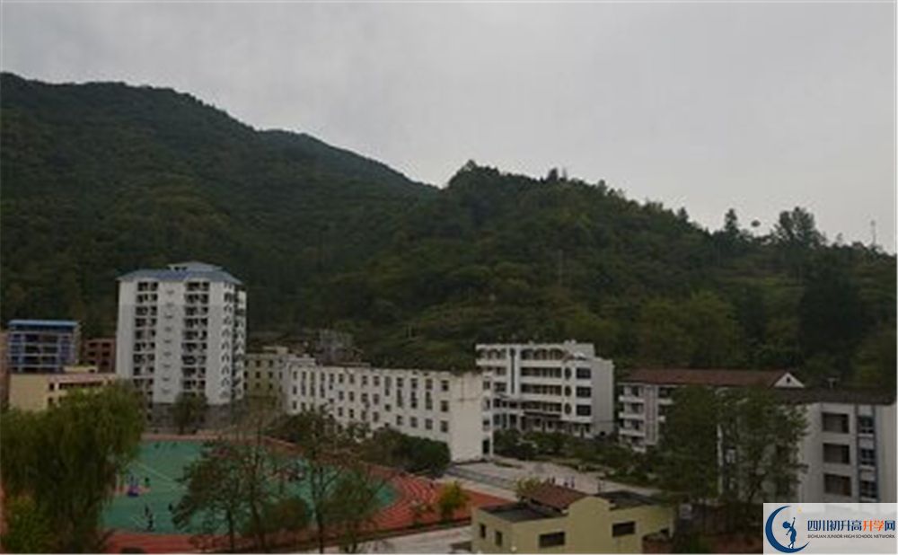 2020萬源市第二中學(xué)初升高錄取線是否有調(diào)整？