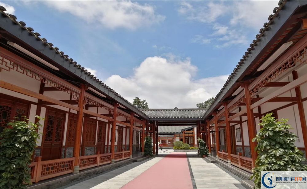 成都綿實(shí)外國語學(xué)校2020年口碑怎么樣？